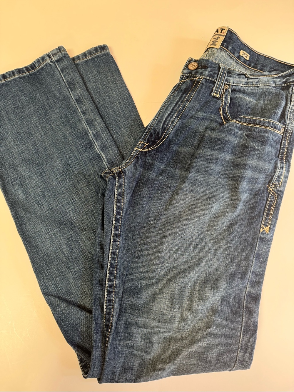 NWT! Ariat M4 Men’s Relaxed Bootcut Leg Jeans Size 34x38 Medium Wash Work
